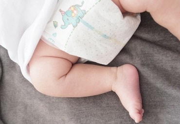 離乳食初期の赤ちゃんも便秘ケア